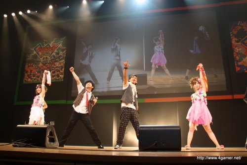 画像ギャラリー No.036のサムネイル画像 / 3700人以上のファンが集い,T-Pistonz+KMCのライブや声優陣のトークショウなど盛りだくさんの内容となった,「イナズマイレブン3発売記念 ファン感謝祭」レポート