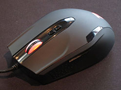 画像ギャラリー No.005のサムネイル画像 / 「ファン付きキーボード」などを引っ提げ,Thermaltakeがゲーマー向けデバイス市場へ本格参入【速報版】