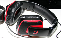 画像ギャラリー No.018のサムネイル画像 / Thermaltakeのゲーマー向け製品ブランド「Tt eSRORTS」。その製品ラインナップを整理する