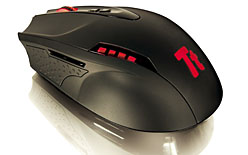 画像ギャラリー No.002のサムネイル画像 / Thermaltakeのゲーマー向けブランド「Tt eSPORTS」担当者に聞くその戦略〜一般&プロゲーマー用の2ラインナップで勝負