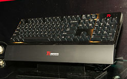 画像ギャラリー No.005のサムネイル画像 / Thermaltakeのゲーマー向けブランド「Tt eSPORTS」担当者に聞くその戦略〜一般&プロゲーマー用の2ラインナップで勝負