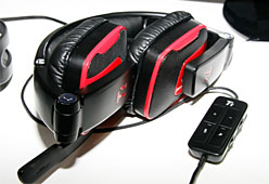 画像ギャラリー No.010のサムネイル画像 / Thermaltakeのゲーマー向けブランド「Tt eSPORTS」担当者に聞くその戦略〜一般&プロゲーマー用の2ラインナップで勝負