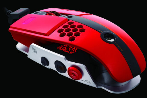 画像ギャラリー No.006のサムネイル画像 / モビルスーツっぽい?ゲーマー向けマウス,Level 10 M Mouseが23日国内発売決定