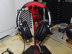 画像ギャラリー No.003のサムネイル画像 / 日本初公開のヘッドセット「Level 10 M Gaming Headset」を披露。日本でのプロゲーマー育成も計画するThermaltake