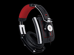 画像ギャラリー No.006のサムネイル画像 / 日本初公開のヘッドセット「Level 10 M Gaming Headset」を披露。日本でのプロゲーマー育成も計画するThermaltake
