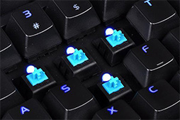 ������#004�Υ���ͥ���/Tt eSPORTS����Cherry�ļ����ɥ����å����Ѥ�10�����쥹�����ޡ����������ܡ��ɤ�ȯɽ