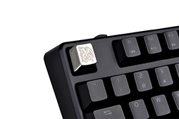 画像集#012のサムネイル/メタルパーツでキートップもヒンヤリ? Tt eSPORTS製ゲーマー向けキーボード用の金属キートップが国内発売決定