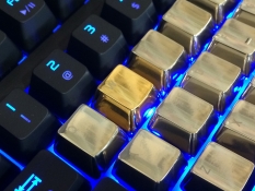 ������#002�Υ���ͥ���/TSUKUMO���ꡣTt eSPORTS�θ��ѥ�������åפ˶⿧��ǥ뤬�ä��