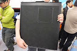 ���������꡼ No.010�Υ���ͥ������ / Tt eSPORTS���ե륫�顼LED��ܤΥ����ޡ����������ܡ��ɡ�POSEIDON Z RGB�פ�������Ϫ��7��ȯ������������1��3000�����٤�