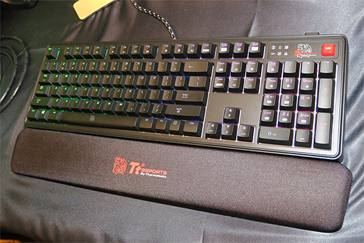 ꡼ No.008 | CES 2017ȯɽΥޡܡɤʣܷ⡣Thermaltake֡ݡ