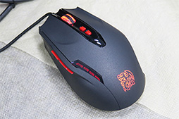 ���������꡼ No.011�Υ���ͥ������ / Tt eSPORTS�Υ����ޡ������������ϰػҤǿ��륯���Τ���͸����� Thermaltake�Υ��٥�Ȥǥ����ޡ����������ʤ�����å����Ƥ���