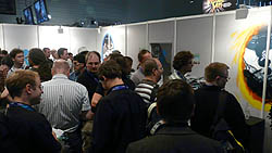 ���������꡼ No.001�Υ���ͥ������ / ��Gamescom�ϡ�Portal 2�פ�ȯ���2011ǯ2��9���˷��ꡣGamescom�ǤϺǿ��ࡼ�ӡ������