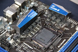 画像ギャラリー No.001のサムネイル画像 / MSI,「P67」「H67」チップセット搭載マザーボード4種など新製品記者発表会を開催