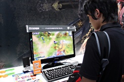 ꡼ No.002Υͥ / TGS2010ϥ󡦥ĤƱ̾ǲȤΥܥ졼MMORPGReign of Assassinsפץ쥤֥Ÿ