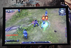 ꡼ No.012 | TGS2010ϥ󡦥ĤƱ̾ǲȤΥܥ졼MMORPGReign of Assassinsפץ쥤֥Ÿ