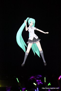 初音ミク1年振りのソロコンサート。「初音ミク ライブ パーティー 2011