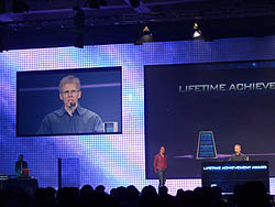 ꡼ No.006 | GDC 2010Game Developers Choice Awards޼ǤϡWarren Spector˸ƤФWill Wright졤John Carmackɤå