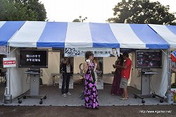 画像ギャラリー No.002のサムネイル画像 / 「クロヒョウ 龍が如く新章」体験会が実施された“2010神宮外苑花火大会”で,名越稔洋氏にショートインタビューを実施