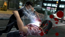 画像ギャラリー No.017のサムネイル画像 / 「クロヒョウ 龍が如く新章」体験会が実施された“2010神宮外苑花火大会”で,名越稔洋氏にショートインタビューを実施