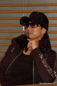 画像ギャラリー No.004のサムネイル画像 / Webラジオ「神室町RADIO STATION」がまたもや復活。収録現場で名越総合監督,黒田崇矢さん,宇垣秀成さんにインタビュー