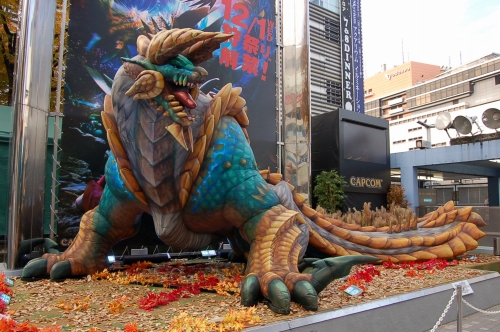 画像ギャラリー No.001のサムネイル画像 / ついに“狩猟解禁”の日。「モンスターハンターポータブル 3rd」発売カウントダウンイベントの模様をレポート