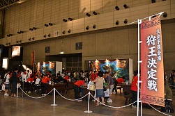 画像ギャラリー No.015のサムネイル画像 / 東京地区代表が決定した「モンスターハンターフェスタ'11」東京大会をレポート。スペシャルステージには次長課長の井上 聡さんや後藤真希さんらが登壇