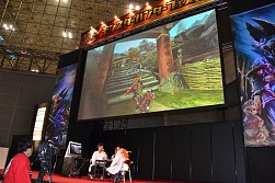 画像ギャラリー No.038のサムネイル画像 / 東京地区代表が決定した「モンスターハンターフェスタ'11」東京大会をレポート。スペシャルステージには次長課長の井上 聡さんや後藤真希さんらが登壇