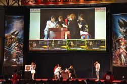 画像ギャラリー No.053のサムネイル画像 / 東京地区代表が決定した「モンスターハンターフェスタ'11」東京大会をレポート。スペシャルステージには次長課長の井上 聡さんや後藤真希さんらが登壇