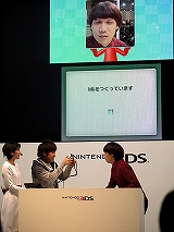 画像ギャラリー No.004のサムネイル画像 / Miiと拡張現実が生み出すニンテンドー3DSの新たなゲーム体験とは? NINTENDO WORLD 2010「Miiスタジオ」「ARゲームズ」プレゼンテーションをレポート