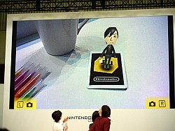 画像ギャラリー No.007のサムネイル画像 / Miiと拡張現実が生み出すニンテンドー3DSの新たなゲーム体験とは? NINTENDO WORLD 2010「Miiスタジオ」「ARゲームズ」プレゼンテーションをレポート
