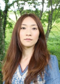 画像ギャラリー No.003のサムネイル画像 / 「WHITE ALBUM」のOP/ED曲も収録。Suaraさんの新アルバム「花凛」発売