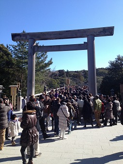 画像集#005のサムネイル/マフィア梶田の二次元が来い!:第190回「575のリズムで楽しめるマフィアの参拝珍道中【ぶらり旅編】」