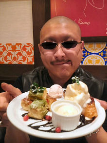 画像集#004のサムネイル/マフィア梶田の二次元が来い!:第191回「敏感肌のマフィアと一蓮托生のHow to Survive」