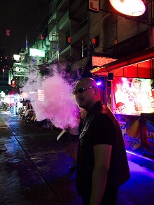 画像集#006のサムネイル/マフィア梶田の二次元が来い!:第230回「タイで役立つ電撃サバイバルガイド」