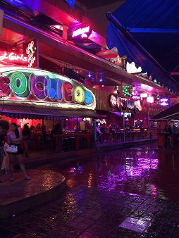 画像集#011のサムネイル/マフィア梶田の二次元が来い!:第230回「タイで役立つ電撃サバイバルガイド」