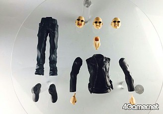 画像ギャラリー No.006のサムネイル画像 / マフィア梶田の二次元が来い!:第242回「スクーターに跨がり刀剣乱舞するフィギュア梶田」