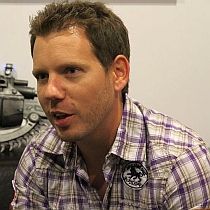 ꡼ No.001Υͥ / E3 2010ϡ֤ȤʲסGears of War 3׳ȯԤCliff BleszinskiˤθɤʹƤ