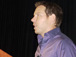 ꡼ No.005Υͥ / GDC 2011Gears of WarΥ֥쥸󥹥᤬֥೫ȯԤؤ֤٤2Ĥζ