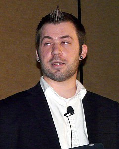 ꡼ No.001Υͥ / GDC 2011ϥꥰμưˤ®˭ɽ𥢥˥᡼¸Gears of War 3פ΢٤ȥ饯ꥬɤʳƮ