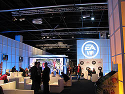 ꡼ No.001Υͥ / GamescomϤĤ˥󥰥ץ쥤ͻҤ줿Medal of HonorסƮإꥳץϾ并ϡϽʬ