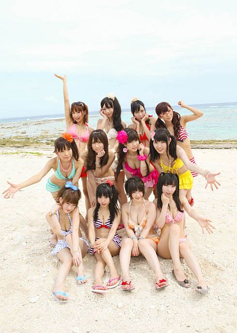 画像ギャラリー No.004のサムネイル画像 / 「アフィリア・サーガ・イースト」の1st写真集が11月4日発売。コスプレも収録