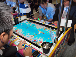 ꡼ No.024 | [AM硼2011] ֥ܡ֥쥤 Сȡפʤ¿ο͵ʤŸ֥ե󥿥פΥ륲о줷֡ݡ