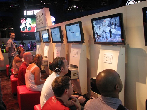 ꡼ No.001Υͥ / E3 2010ϡAssassin's Creed: Brotherhoodפ˽ܤ줿ޥץ쥤θץ쥤ޤγϡŻԤǤäѤ