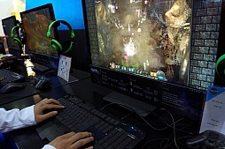 ꡼ No.010 | G-Star 2012륷塼ƥ󥰤ȥ饤RPGβͻ硣饤ȥޡˤʡMirror Warץץ쥤ݡ