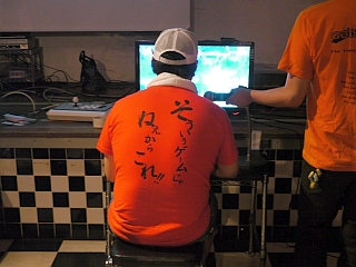 画像ギャラリー No.008のサムネイル画像 / 「スパIV」最強は誰だ。オールナイトの格ゲーイベント「GODSGARDEN #2.5」フォトレポート。そして2011年,舞台は「Evo Japan」へ