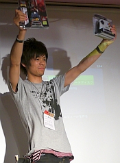 画像ギャラリー No.016のサムネイル画像 / 「スパIV」最強は誰だ。オールナイトの格ゲーイベント「GODSGARDEN #2.5」フォトレポート。そして2011年,舞台は「Evo Japan」へ