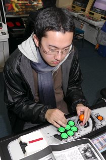 画像ギャラリー No.036のサムネイル画像 / “GODSGARDEN×4Gamer”第1弾。「スーパーストリートファイターIV アーケードエディション」稼働記念,ファーストインプレッション座談会