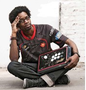 ���������꡼ No.006�Υ���ͥ������ / ��SUPER STREET FIGHTER IV AE �չ��� ����Ʈ�Ҥʺפ���פ˽о줹�뾷�����꤬ȯɽ���֥�����ޥåɥ���åġסֳ�����ȴ������פ�����