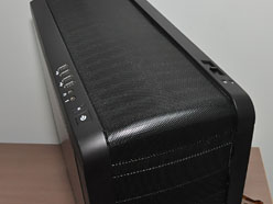 ꡼ No.009Υͥ / COMPUTEXBitFenix褫PCΥեԤե󥳥ͽϪŹޥץ쥤СѤ˺Ŭ&#033;&#063;