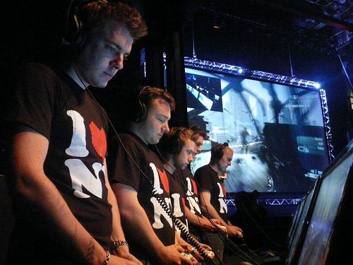 ꡼ No.034Υͥ / GamescomElectronic Artsץ쥹ե󥹤򳫺šGamescomоͽEAȥޤȤƾҲ